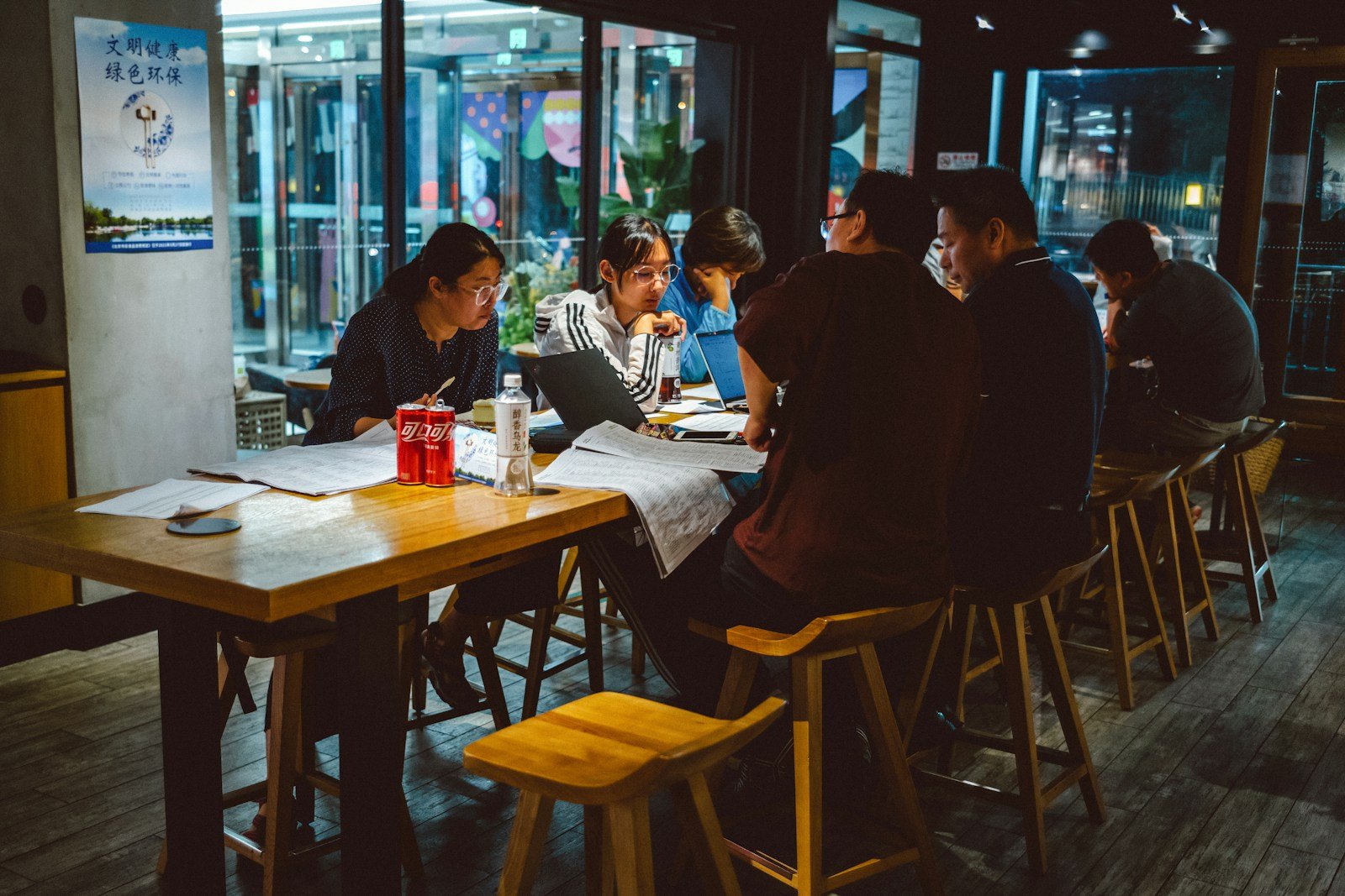 Spark to Wildfire: How Beginners Can Launch Authentic and Viral Marketing Campaigns