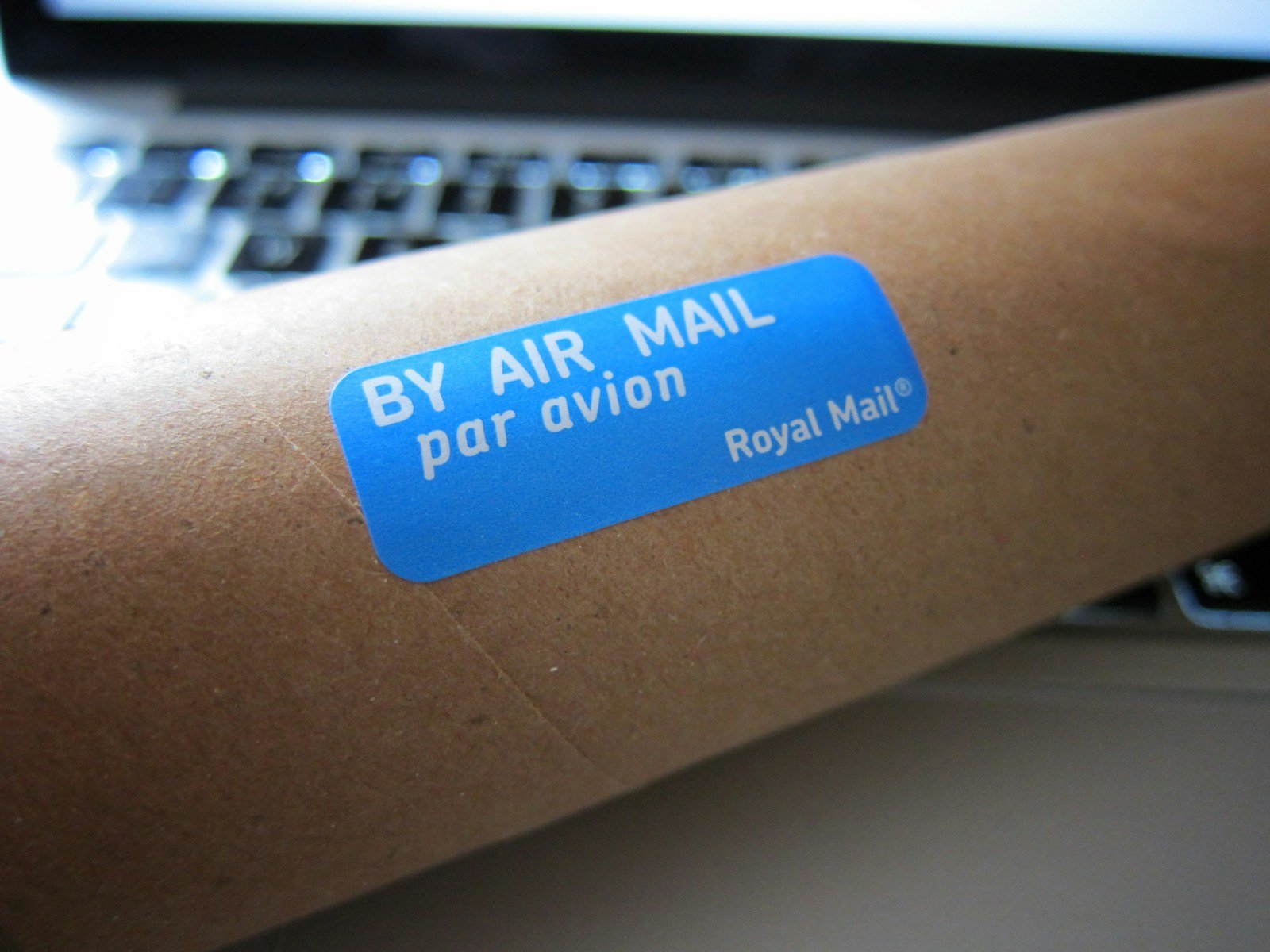 Building Unbreakable Bonds: How Smart Email Marketing Nurtures Customer Loyalty