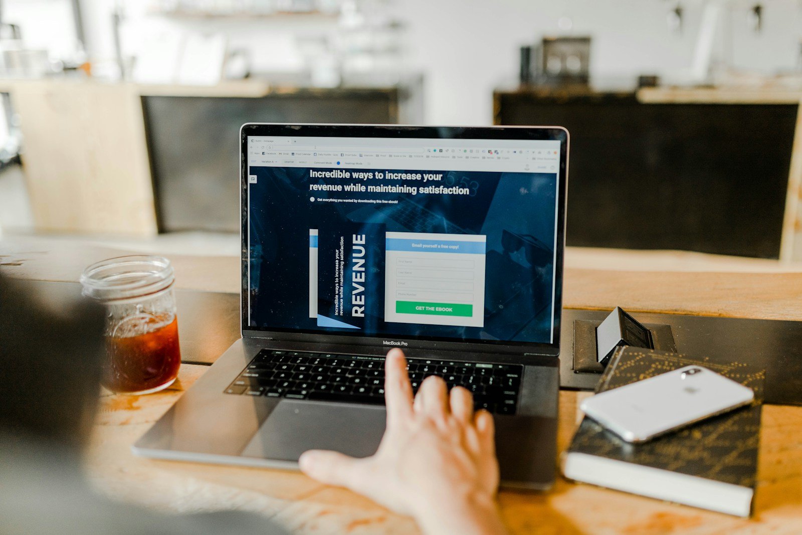 5 E-commerce CRO Hacks for Boosting Your Conversion Rate