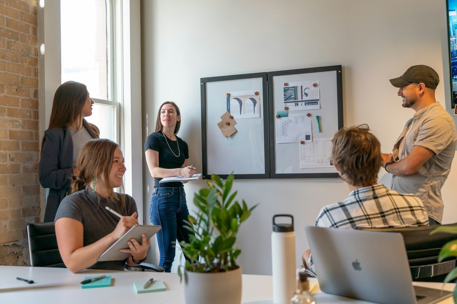 Innovative Business Ideas You Can Launch with Less Than $1000